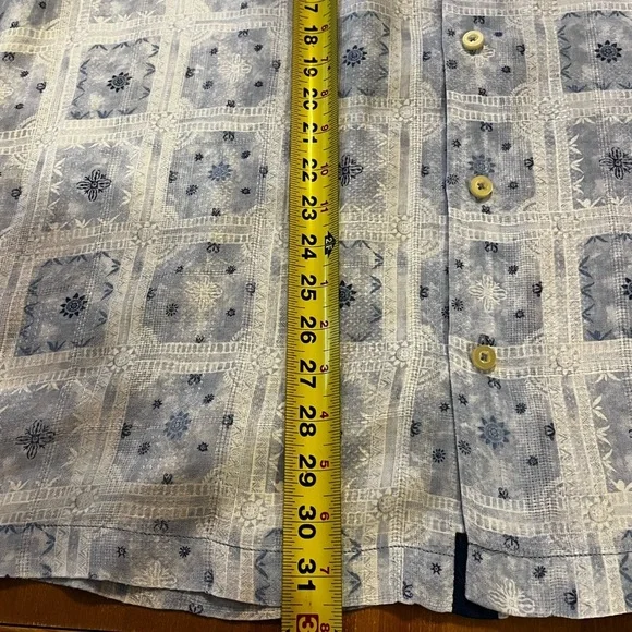 Tommy Bahama Shirt Mens XLX Blue Linen Floral Hawaiian Beach Vacation Dad Summer - Picture 9 of 9